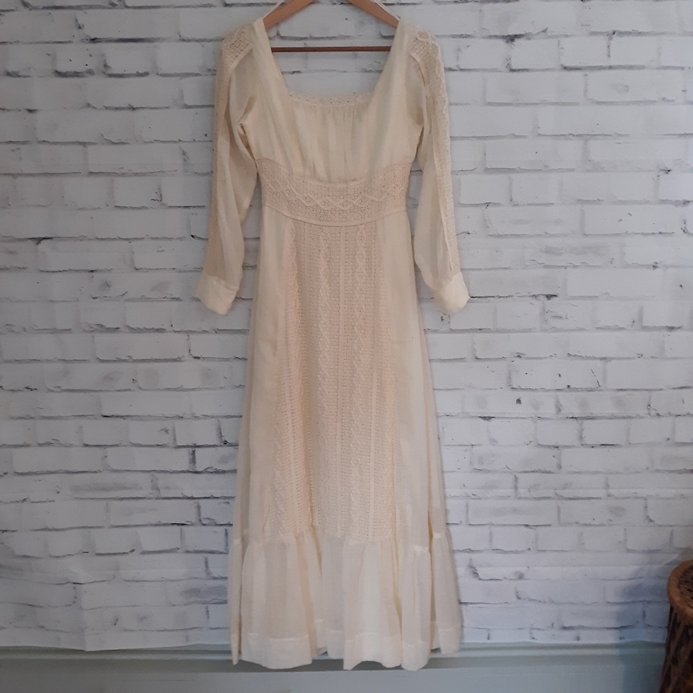 Vintage Prairie Dress Crochet Ruffle Ivory Size Small - Picture 5 of 7